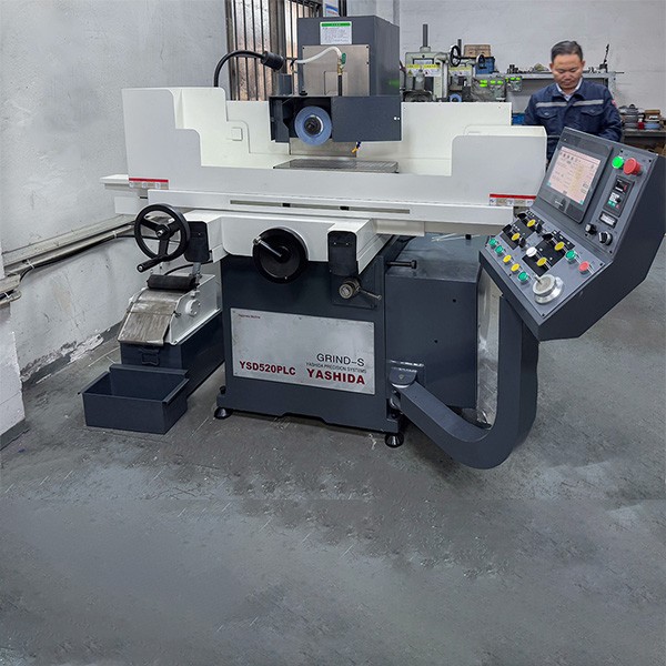 平面磨床加工精度不足？4個使用細節幫你排查修復